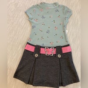 Cute lil girls dress. NWT size 4/5